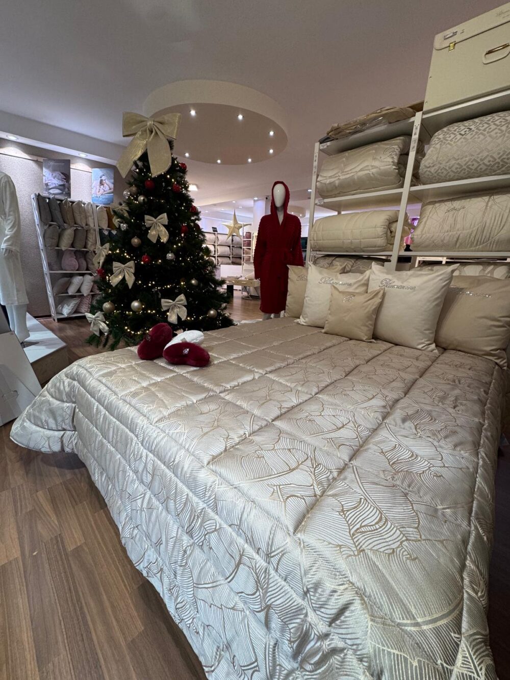 Shop Secondary Image