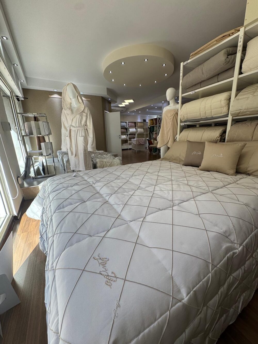 Shop Secondary Image